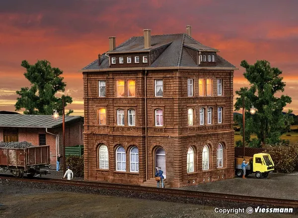 38199 – Railway Operations Building Kit – including Lighting (HO Scale)