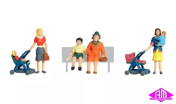 A1832 – Scenic Accents – Moms & Kids (HO Scale)