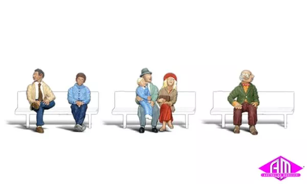 A1873 – Scenic Accents – Passengers (HO Scale)
