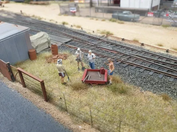 AIM-P01-87 – Perway Crew Set 1 (HO Scale)