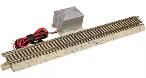 Atlas 2406 N Scale Code 65 True-Track 6″ Terminal Track with Equipment Shed (2 Pack)