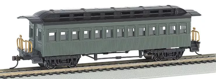Bachmann HO 1860 1880 Coach - Painted, Unlettered Green