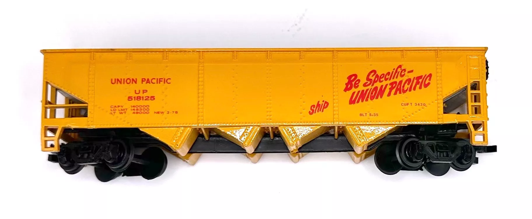 Bachmann HO Scale 76036 Union Pacific 42′ Open Quad Hopper+ Coal Load