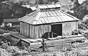Campbell Scale Models 127 O Scale Freight Storage Shed
