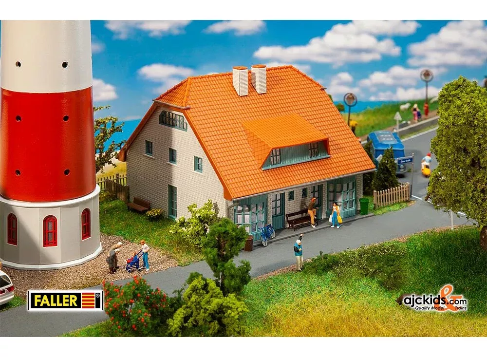 Faller 130671 – Lighthouse keeper house