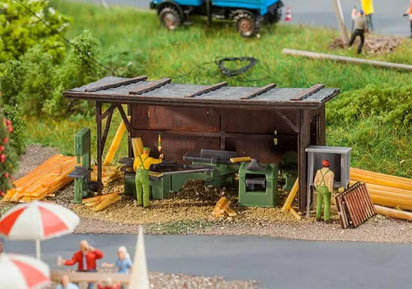 Faller 180961 HO Scale Woodworking Machinery Kit