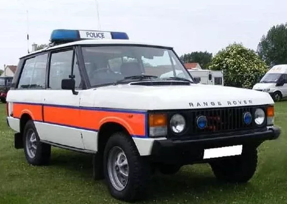 Italeri 3661 1/24 Police Range Rover