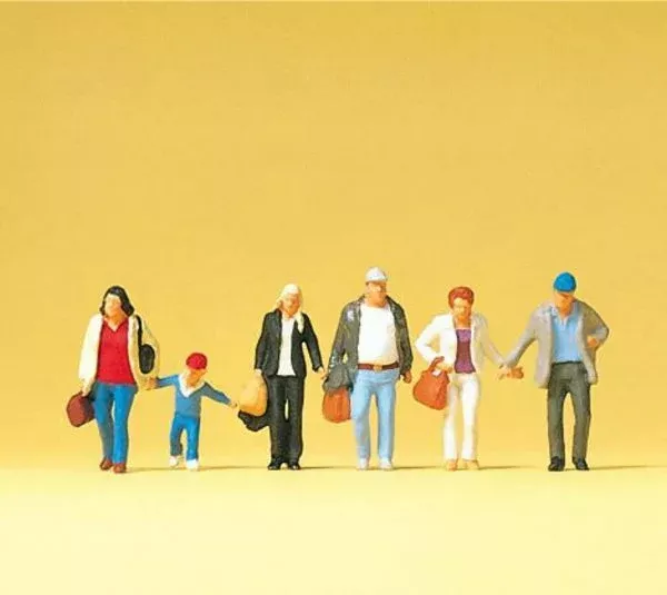 Preiser 79192 N Scale Pedestrians — Walking Travellers #3 pkg(6)