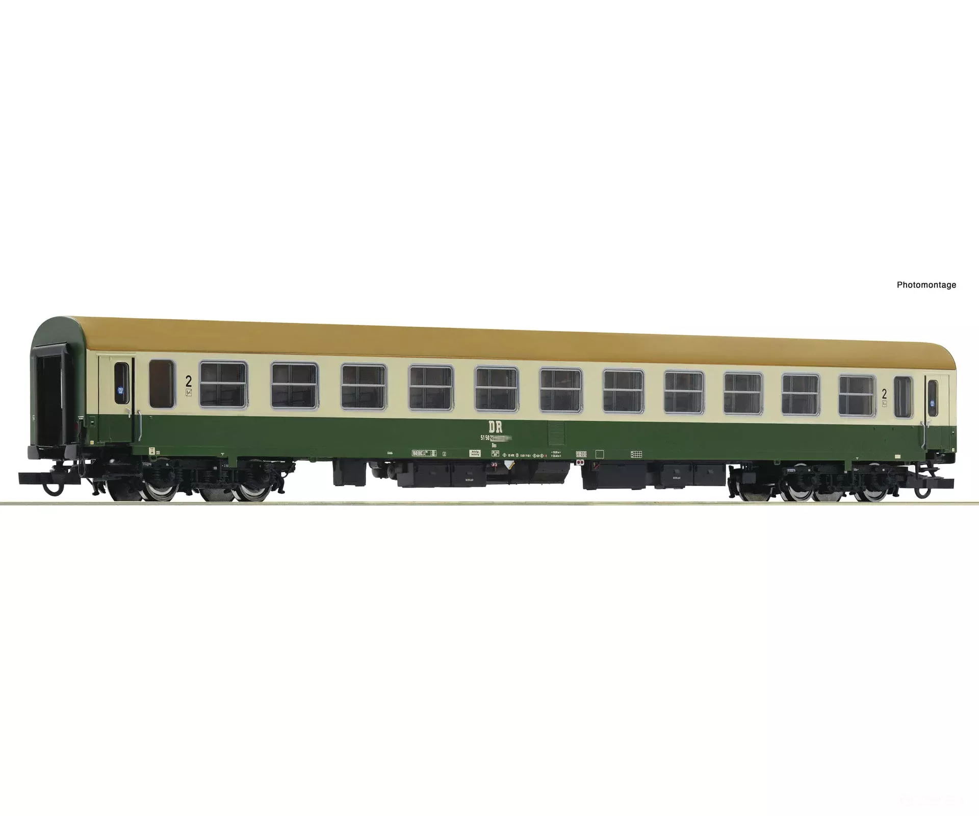 Roco 6200117 HO 2nd class express train coach, DR