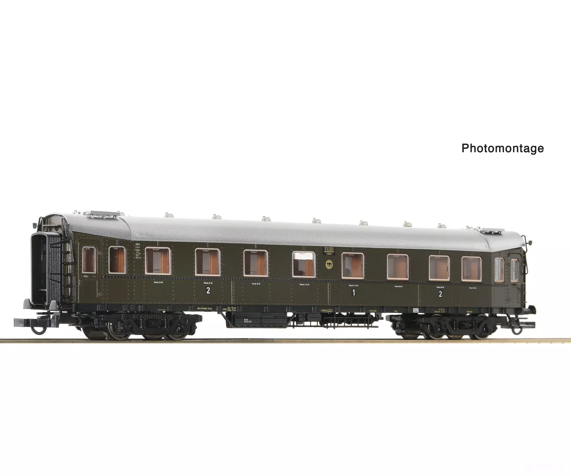 Roco 6200135 HO 1st/2nd class express train coach, DRG