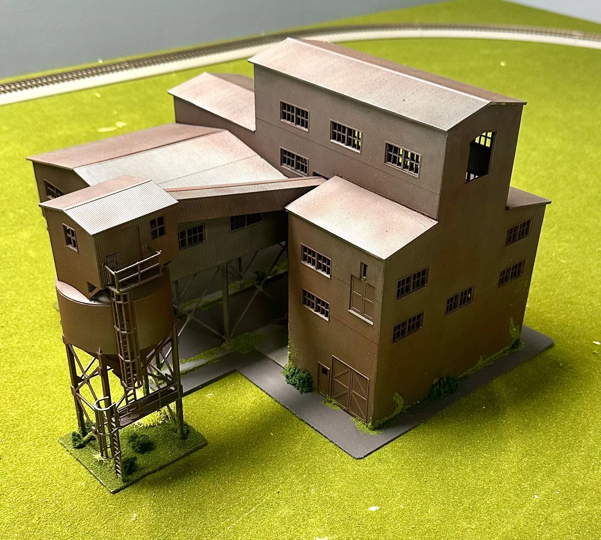 Walthers Cornerstone 933-3836 Diamond Coal Corp. Building Custom Painted/Weathered Building