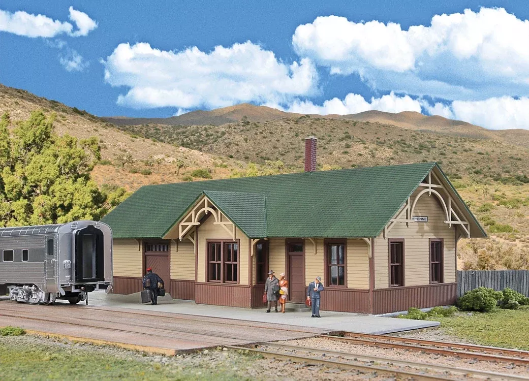 Walthers Cornerstone HO 933-4057 Union Pacific Style Depot Kit