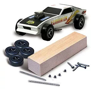 Woodland Scenics P370 PineCar Kit Basic Car Kit