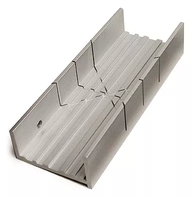 Zona Tools 260 Aluminum Mitre Box Wide Slot .031″